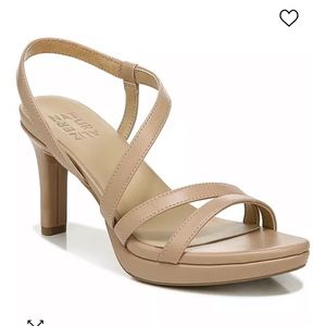 Naturalized Brenta Sandal size 12 color creme brûlée